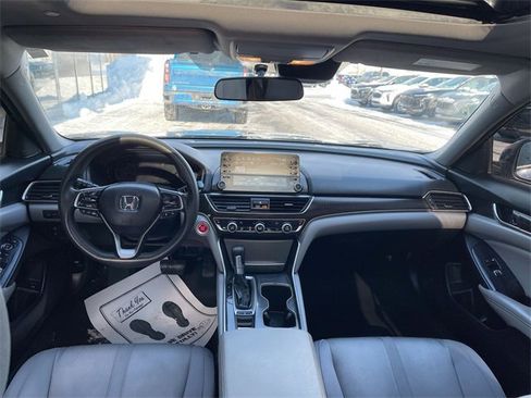 Used 2019 Honda Accord EX image 20