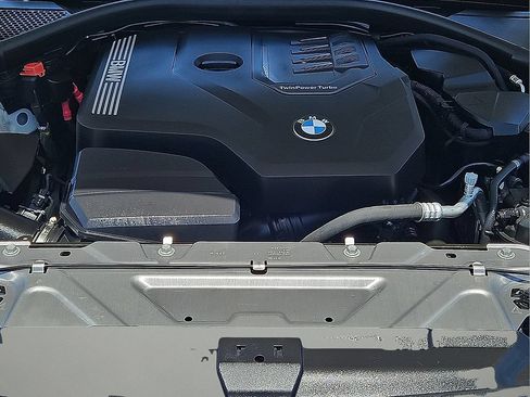 Used 2023 BMW 330i Sedan w/ Premium Package RWD image 9