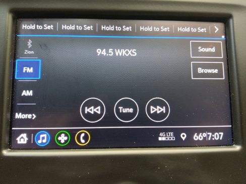 Used 2020 Chevrolet Equinox LS w/ LS Convenience Package image 25