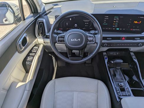 Used 2024 Kia Sorento SX FWD image 16