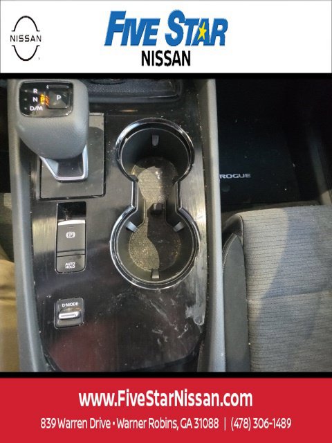 Used 2021 Nissan Rogue SV FWD image 21