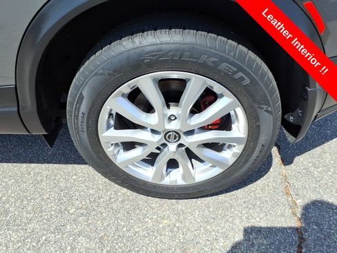 Used 2021 Nissan Rogue Sport S image 11