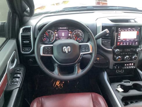 Used 2021 RAM 2500 Big Horn w/ Level 2 Equipment Group AWD/4WD image 10