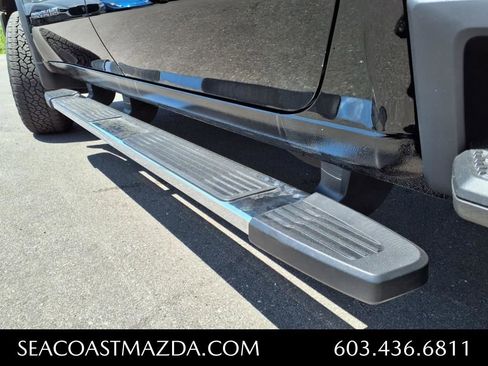 Used 2024 GMC Sierra 2500 Denali w/ Denali Reserve Package image 10