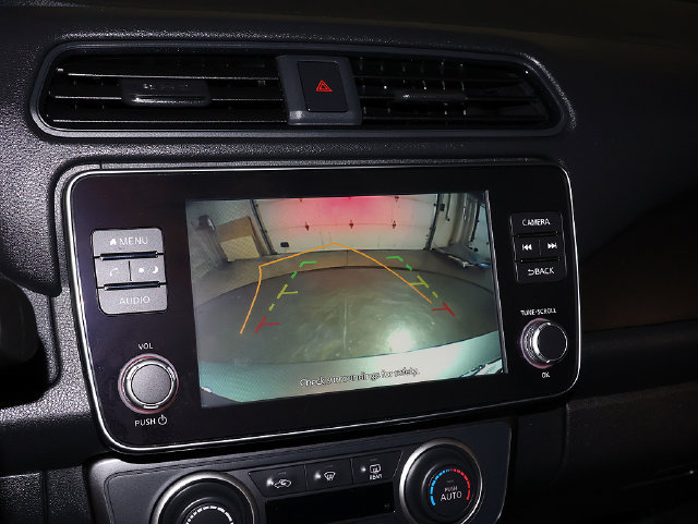 Used 2025 Nissan Leaf S FWD image 18