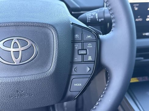 Certified 2026 Toyota bZ image 28