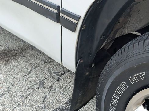 Used 1995 Toyota T100 DX RWD image 21