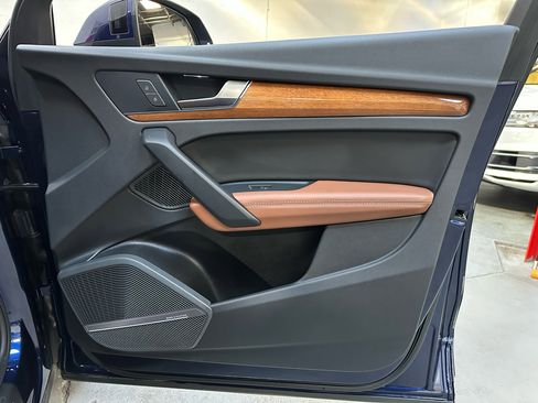 Used 2023 Audi Q5 2.0T Premium Plus image 8