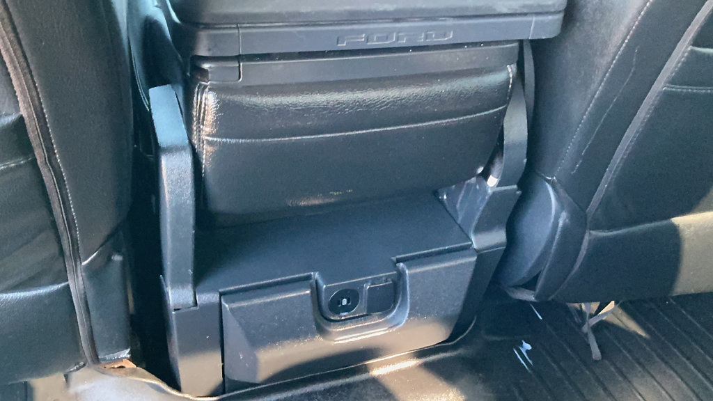 Used 2023 Ford F250 XLT w/ FX4 Off-Road Package AWD/4WD image 10