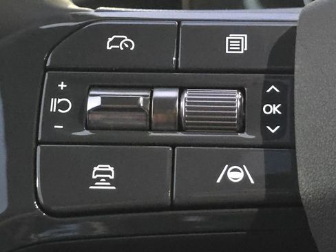 New 2026 Kia EV9 Land w/ Nightfall Edition Package image 12