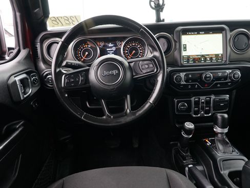 Used 2022 Jeep Gladiator Sport AWD/4WD image 21