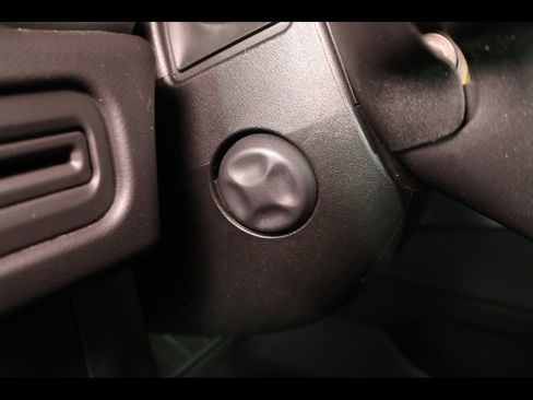 Used 2024 Chevrolet Suburban RST w/ Luxury Package image 33