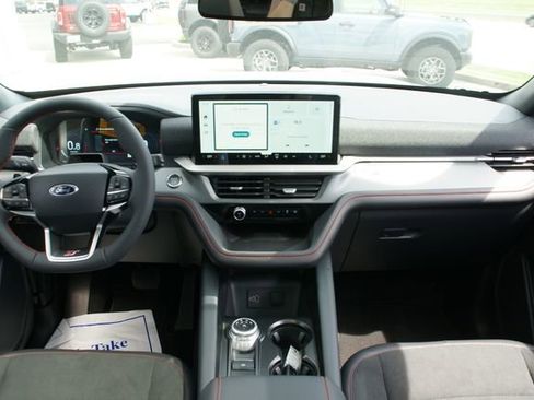 New 2026 Ford Explorer ST AWD/4WD image 40