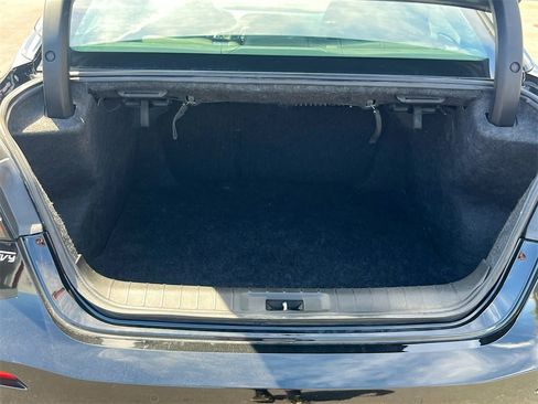 Used 2022 Nissan Maxima SR w/ Sport Mat Group image 28