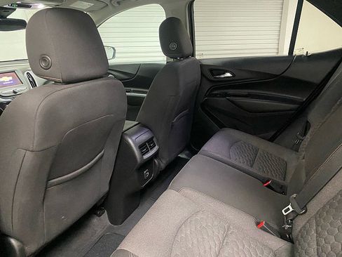 Used 2020 Chevrolet Equinox LT image 9