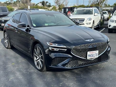 Used 2023 Genesis G70 2.0T image 4