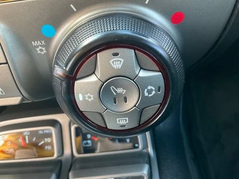 Used 2011 Chevrolet Camaro LT RWD image 19
