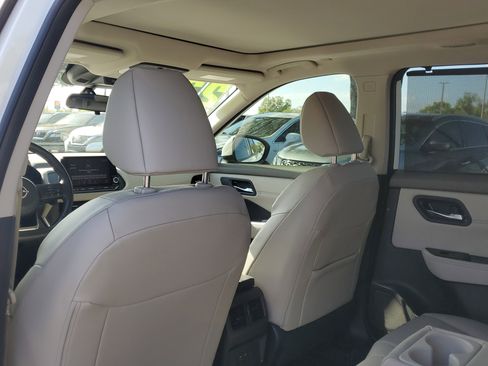 Certified 2023 Nissan Rogue SV w/ SV Premium B Package image 13