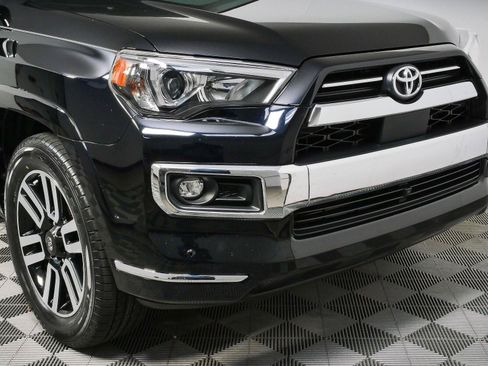 Used 2022 Toyota 4Runner Limited RWD image 33