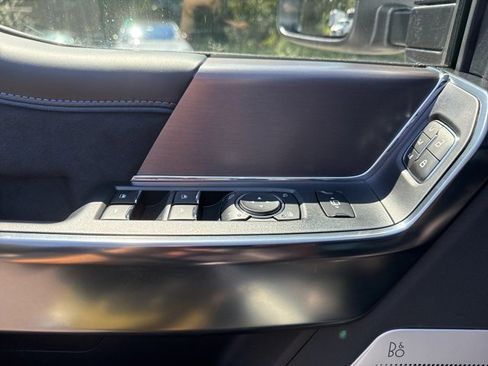 New 2026 Ford F250 Platinum image 12