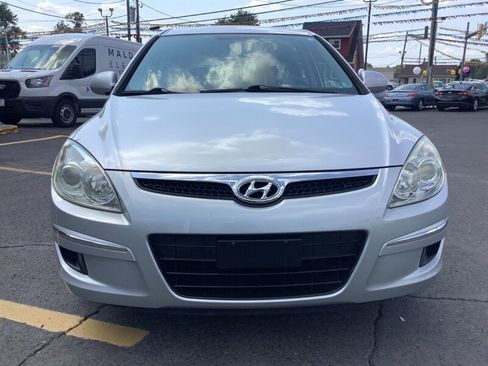 Used 2011 Hyundai Elantra GLS FWD image 2