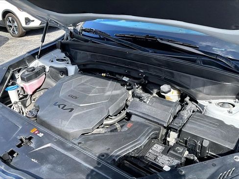 Used 2022 Kia Telluride EX w/ EX Premium Package image 34