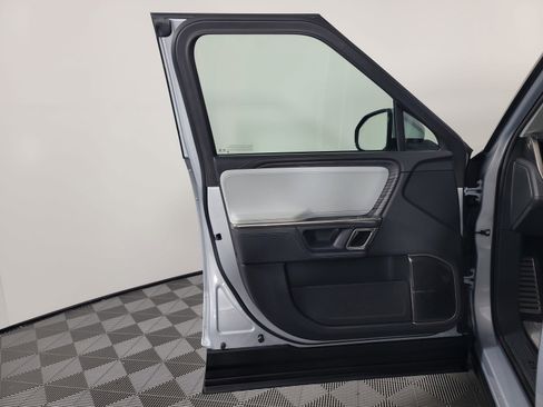 Used 2023 Rivian R1T Adventure image 16