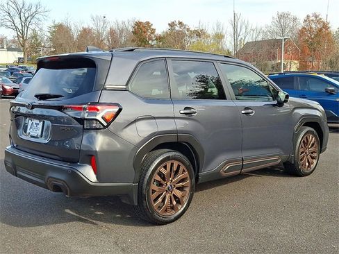 Used 2025 Subaru Forester Sport image 6