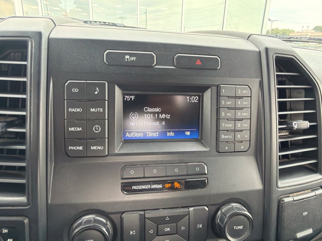 Used 2017 Ford F150 XL w/ Equipment Group 101A Mid AWD/4WD image 8