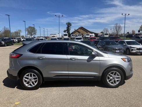 Used 2024 Ford Edge SEL w/ Convenience Package AWD/4WD image 5