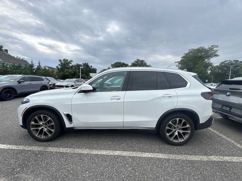 Used 2024 BMW X5 xDrive40i w/ Premium Package AWD/4WD image 5