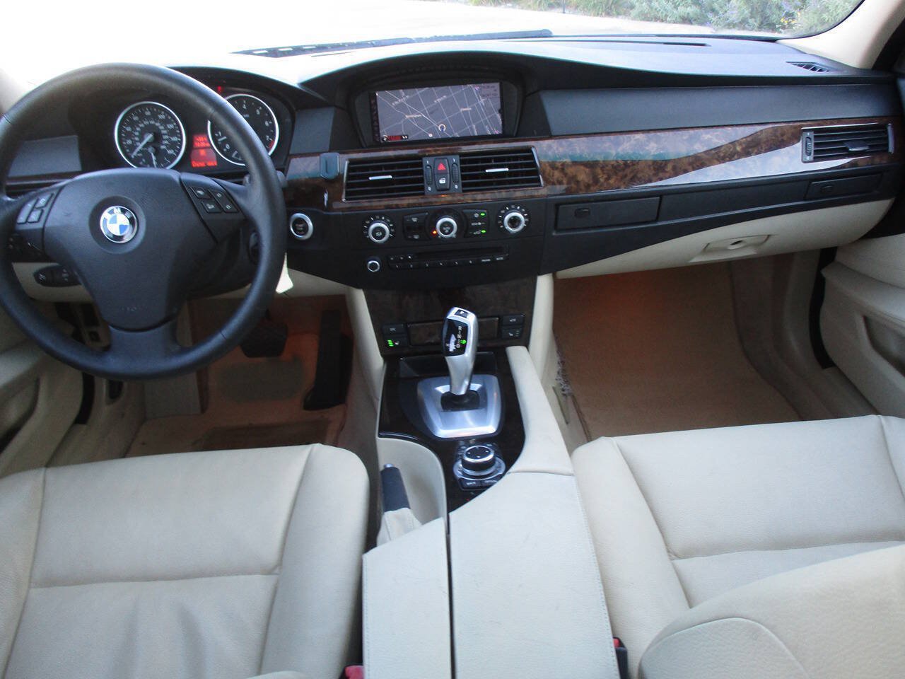 Used 2010 BMW 535i xDrive Sedan AWD/4WD image 69