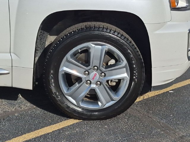 Used 2016 GMC Terrain Denali FWD image 11