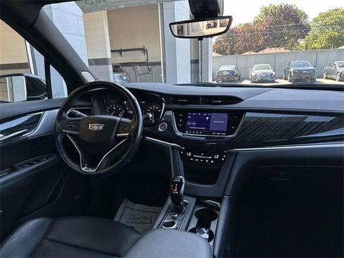 Certified 2023 Cadillac XT6 Premium Luxury w/ Technology Package image 64