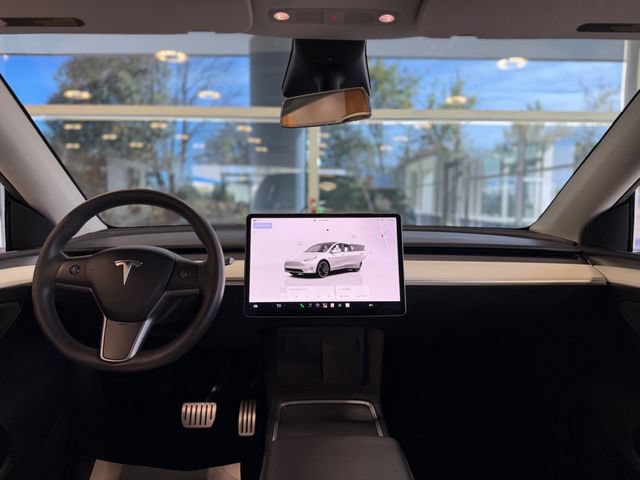 Used 2023 Tesla Model Y Performance AWD/4WD image 34
