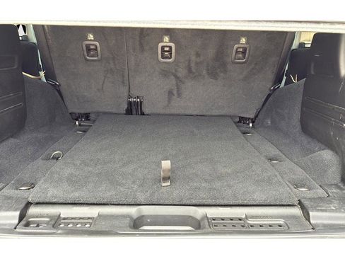 Used 2020 Jeep Wrangler Unlimited Sport S AWD/4WD image 20
