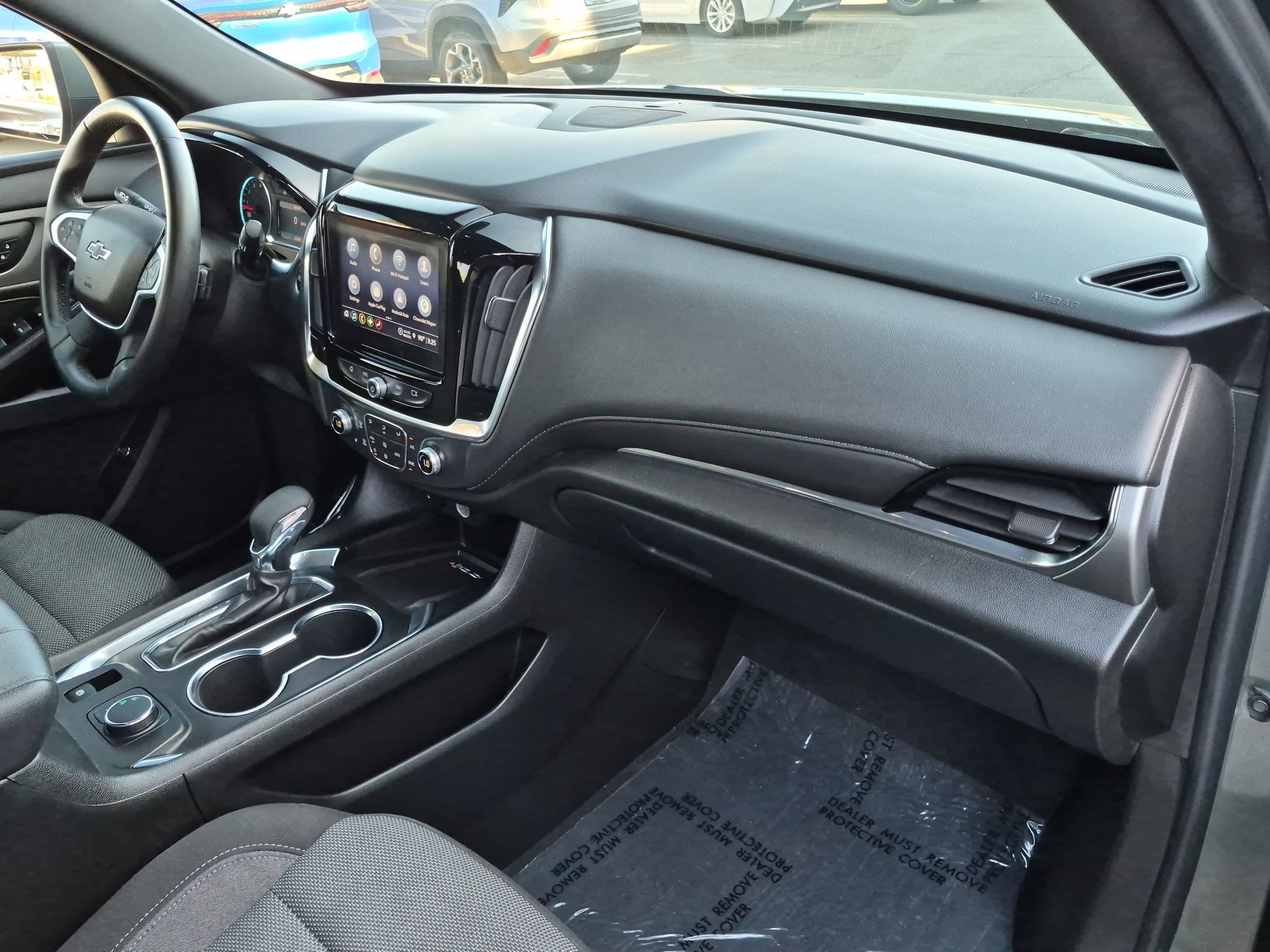 Used 2023 Chevrolet Traverse LT FWD image 28