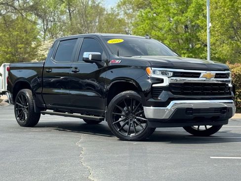 Used 2025 Chevrolet Silverado 1500 LT w/ All Star Edition Plus image 2