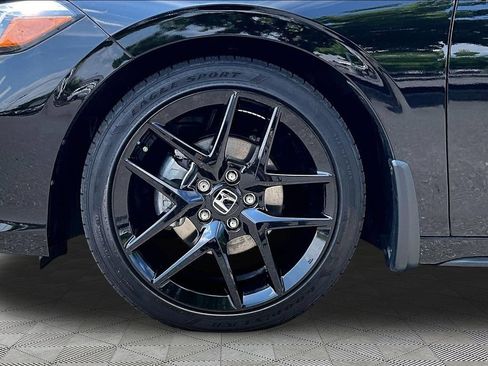 Certified 2025 Honda Civic Sport image 21