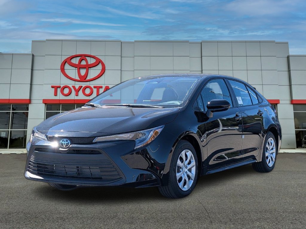 New 2027 Toyota Corolla LE FWD image 1