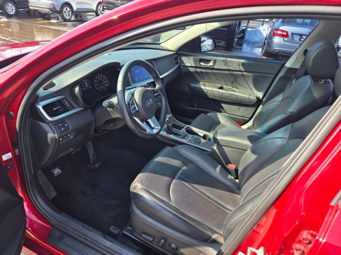 Used 2020 Kia Optima SE image 4
