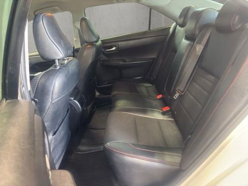Used 2017 Toyota Camry SE FWD image 18