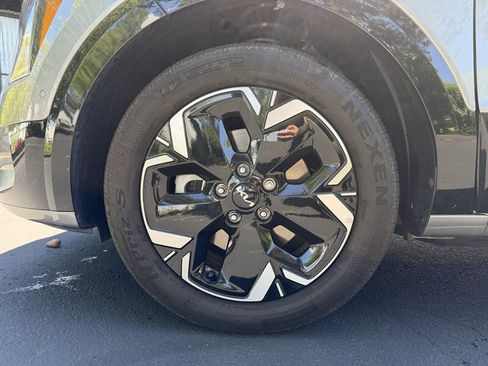 Used 2023 Kia Niro Wave FWD image 19