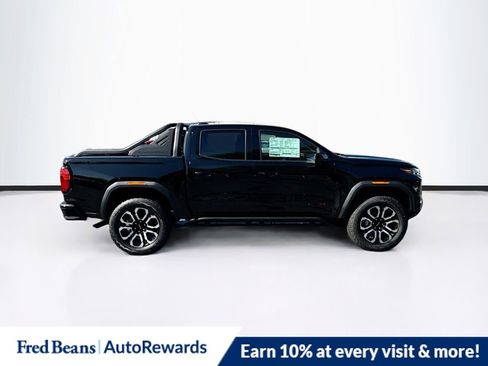 New 2025 GMC Canyon AT4 w/ Nightfall Edition image 8