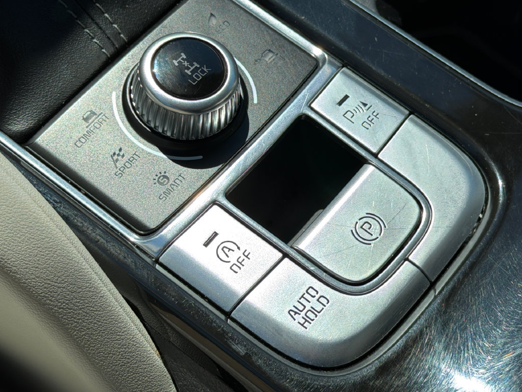Used 2021 Kia Telluride S AWD/4WD image 33