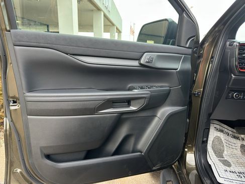 New 2025 Ford Ranger Raptor image 11