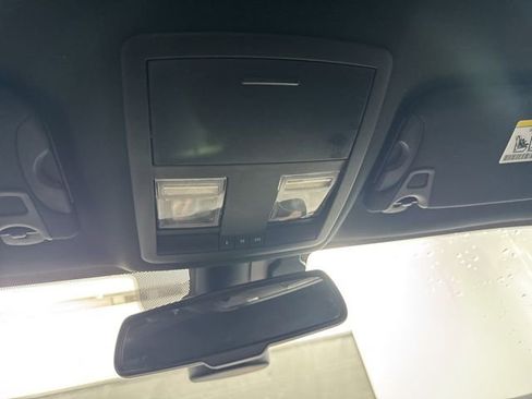 Used 2022 Dodge Challenger GT image 24