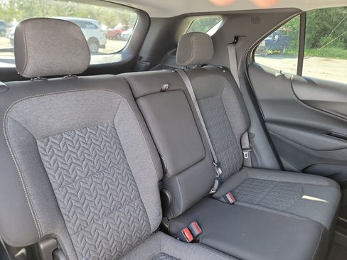 Used 2023 Chevrolet Equinox LT image 20