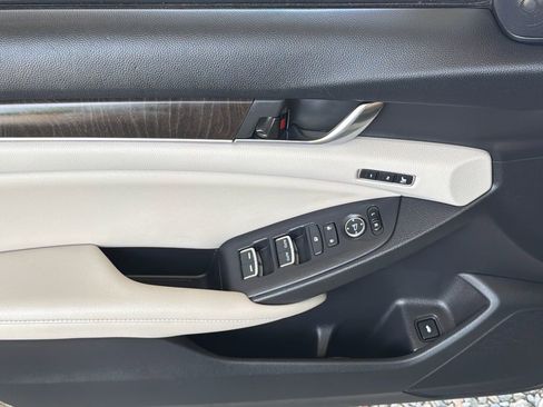 Used 2020 Honda Accord EX-L image 3