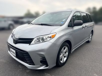 Used 2020 Toyota Sienna L